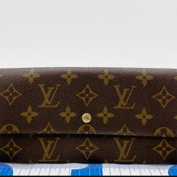 Louis Vuitton Louis Vuitton Monogram Canvas Sarah Wallet - Picture 1 of 11